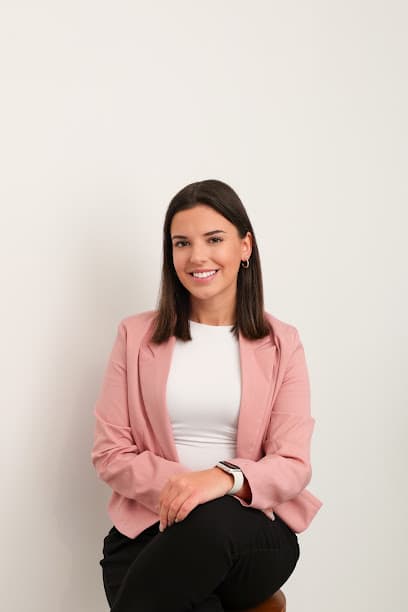 Sarah Deslauriers Kennedy